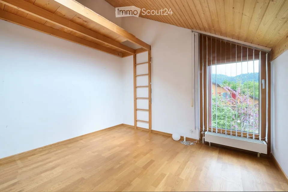 Doppeleinfamilienhaus mit moderner Architektur und Weitsicht an ruhiger Lage – Foto 10 von 21