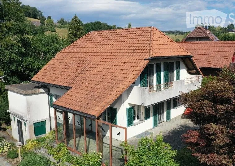 Affascinante casa unifamiliare di 6.5 locali a Eriswil – foto 2 di 5