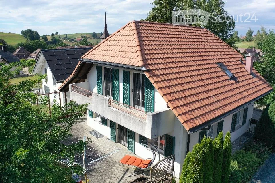 Affascinante casa unifamiliare di 6.5 locali a Eriswil – foto 4 di 5