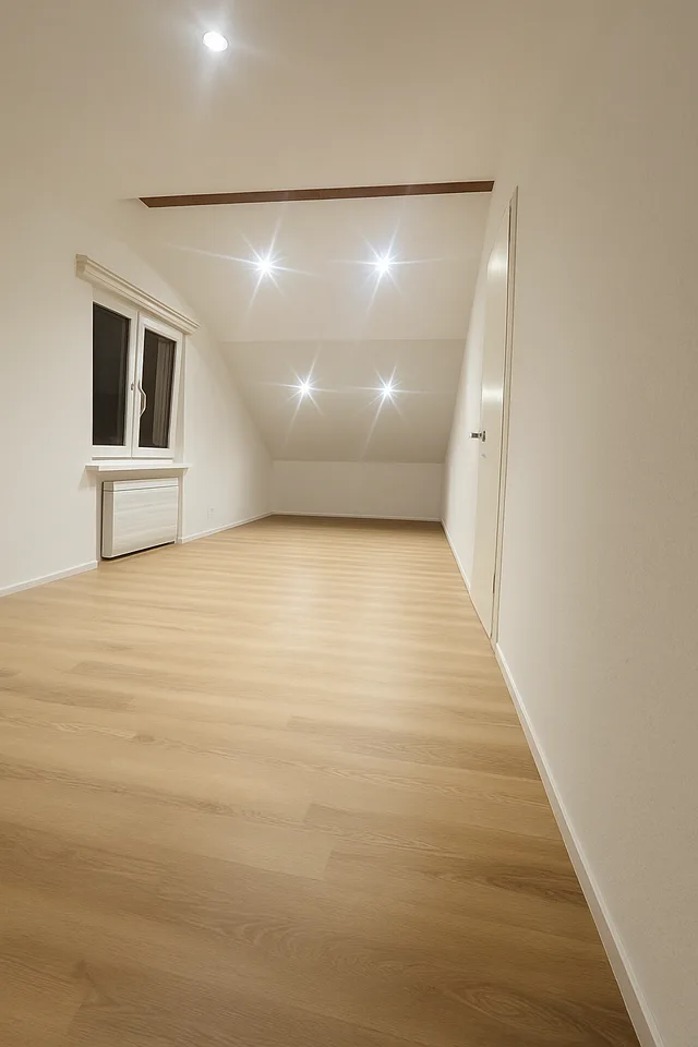 Frisch saniertes 4.5-Zimmer-Einfamilienhaus mit Pool & Ausbaupotenzial – Foto 10 von 19