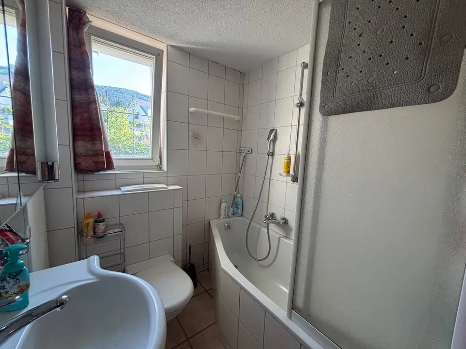 Charmantes 2-Familienhaus in Laupersdorf – Foto 8 von 14