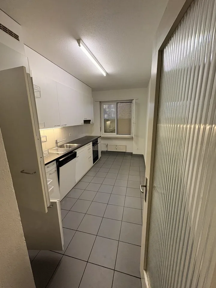 Appartement spacieux 3 pièces au cœur de Kleinbasel – photo 2 sur 18
