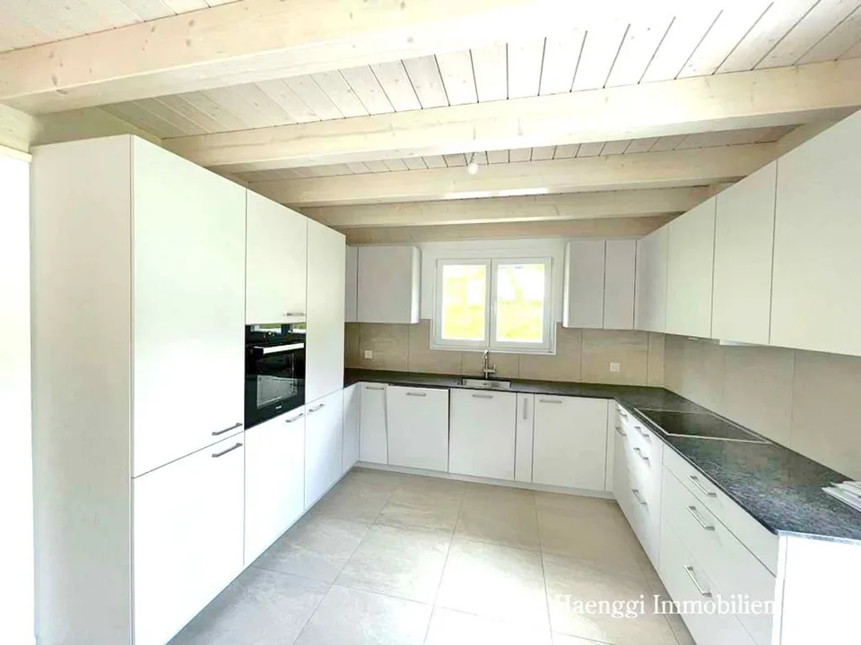 Nuova, spaziosa casa unifamiliare da 5 a 7,5 locali con vista panoramica a Läufelfingen – foto 10 di 13