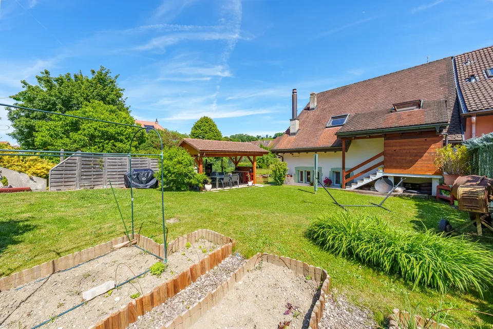 Delizioso appartamento di 5,5 locali in duplex in una fattoria ristrutturata – foto 6 di 25