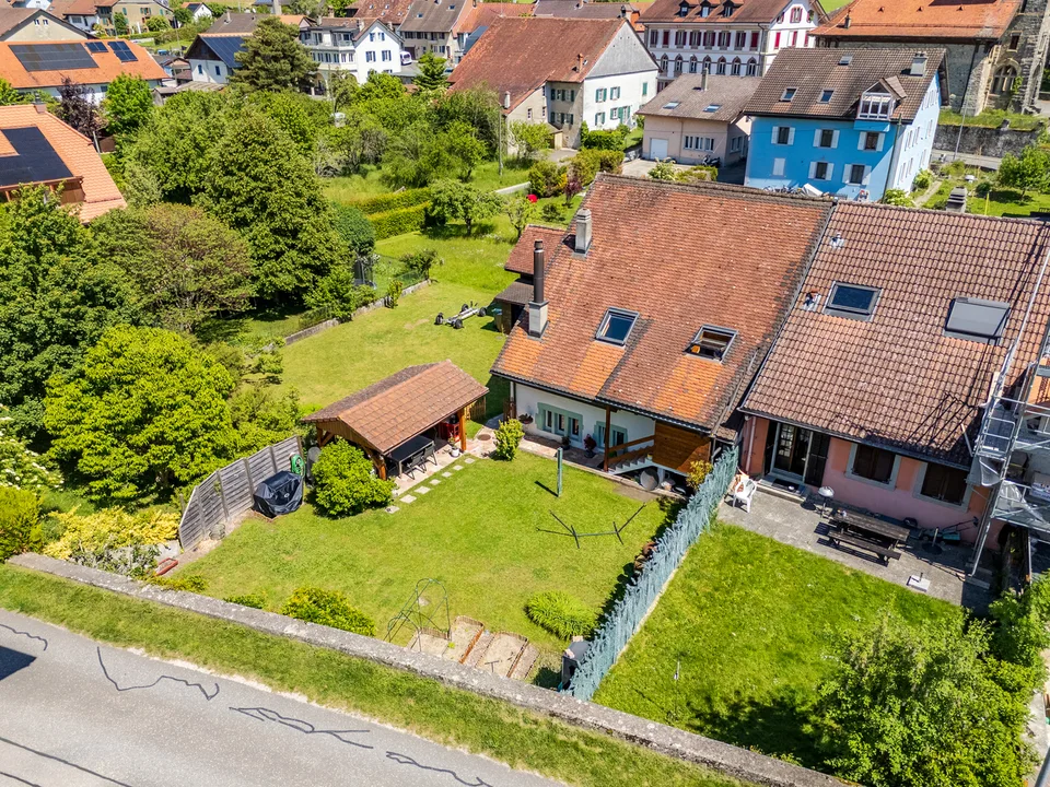 Delizioso appartamento di 5,5 locali in duplex in una fattoria ristrutturata – foto 7 di 25