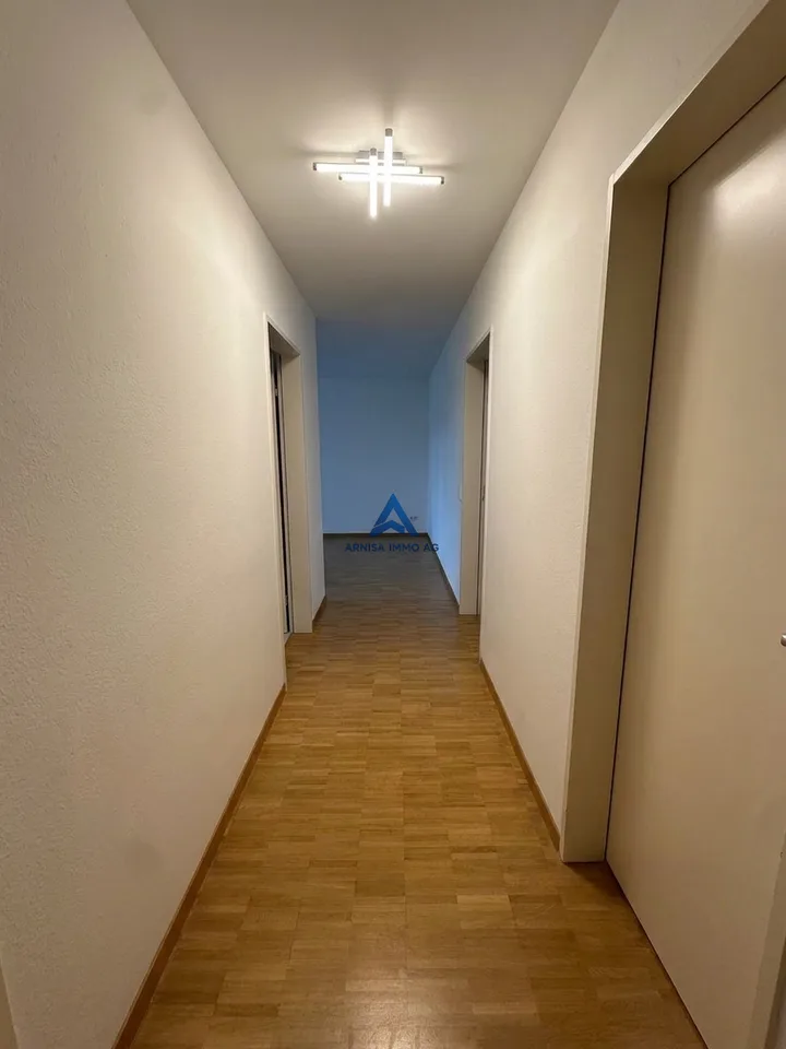 Helle 4.5-Zimmer-Wohnung mit Balkon in Kaiseraugst – sofort verfügbar! – Foto 15 von 15