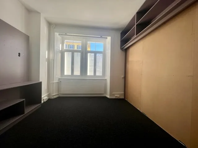 In vendita! Bellissimo edificio misto, con 14 garage e 18 posti auto – foto 7 di 14