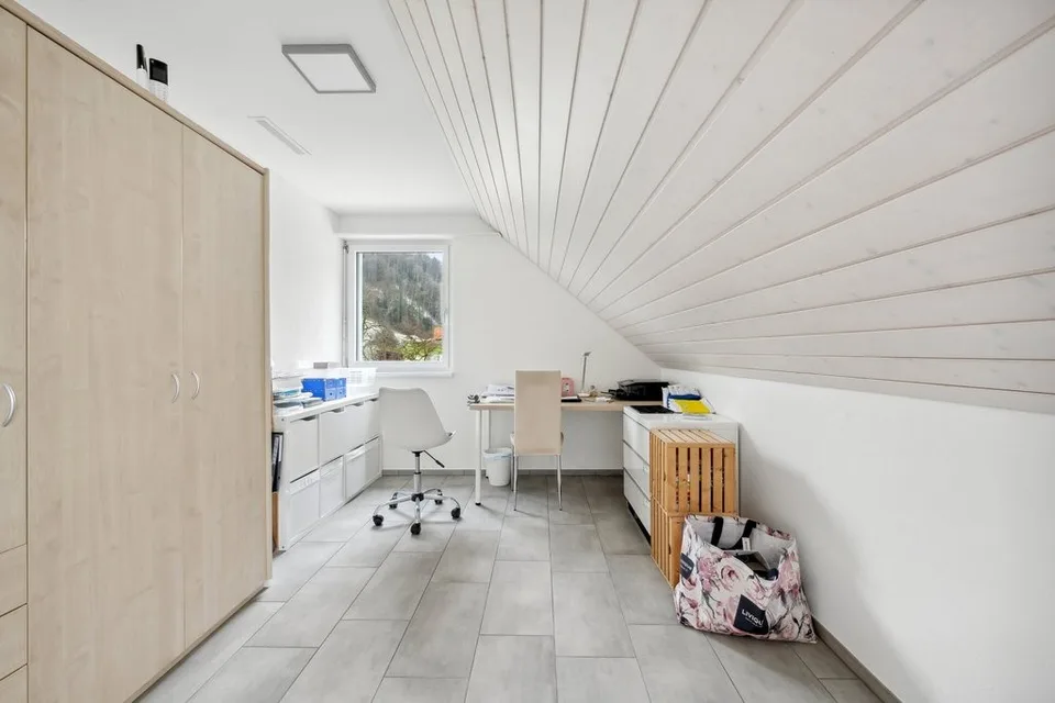 APPARTEMENT MODERNE 4.5 PIÈCES À STÜSSLINGEN