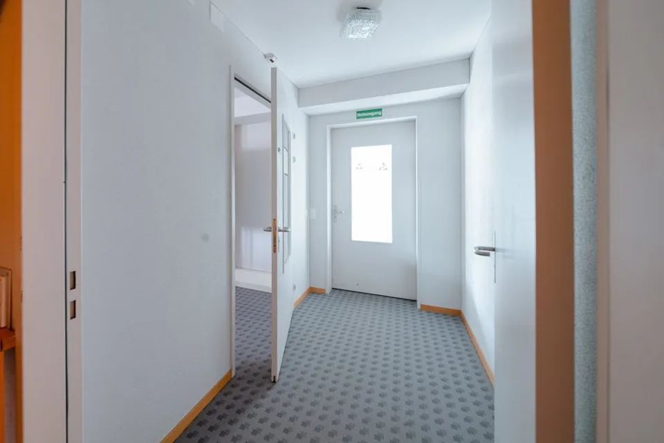 Attractive commercial space in a central location in Schöftland – photo 4 of 12