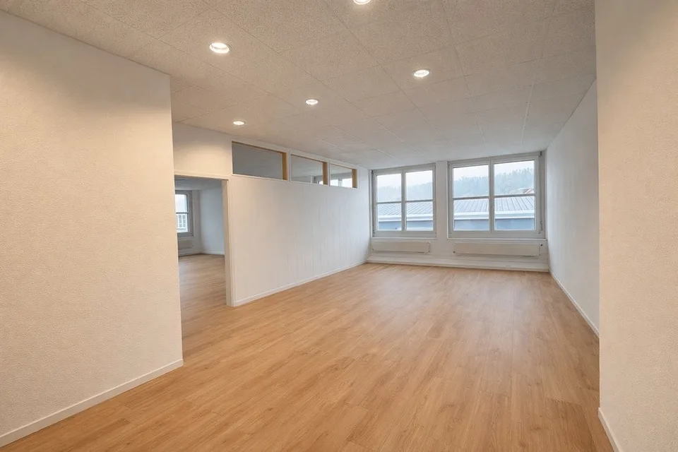 SPACIOUS COMMERCIAL SPACE IN SCHÖFTLAND – photo 5 of 5