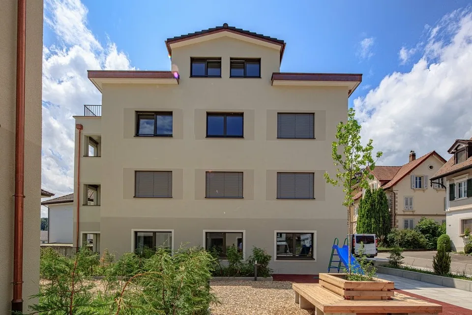 HARMONIOUS LIVING FEELING IN OWNERSHIP STANDARD