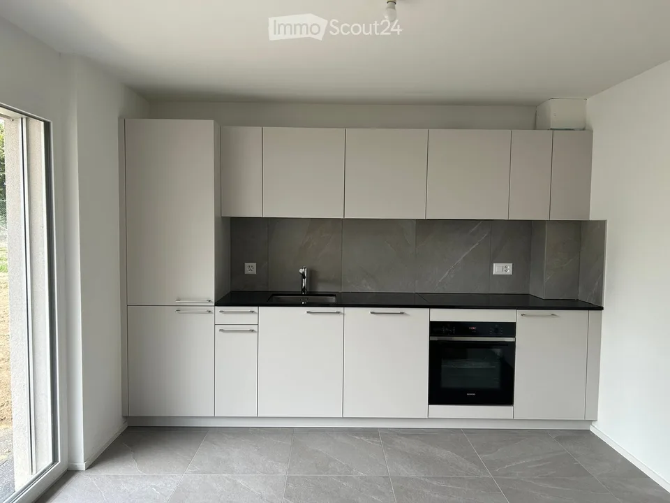 Charming 2.5 rooms new on the 1st floor