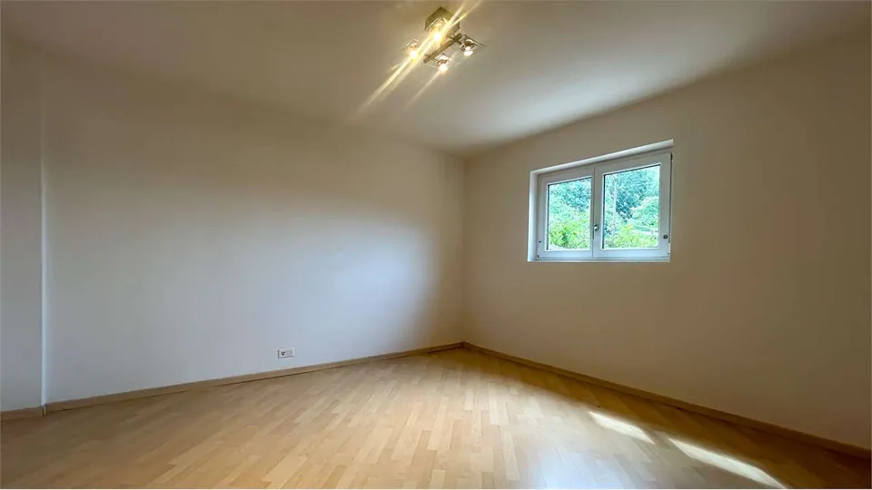 MELANO: MEHRFAMILIENHAUS MIT SEEBLICK – Foto 9 von 13