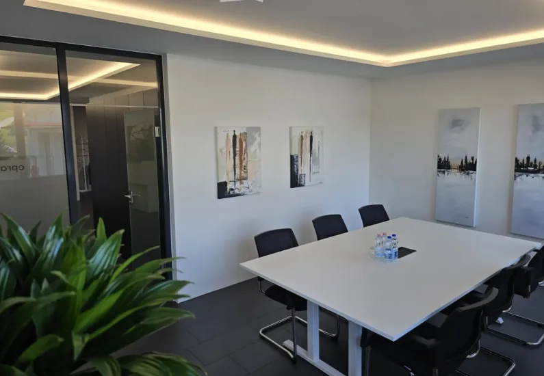 Schöne, modern ausgebaute Büroräumlichkeiten in Jonen AG – Foto 6 von 9
