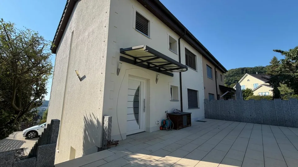 Maison de famille neuve avec vue de rêve, rénovée de manière complète - polyvalente et située dans un endroit familial – photo 23 sur 24