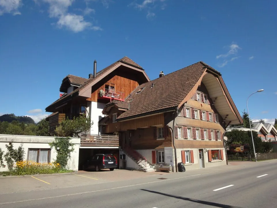Immeuble d'appartements à Schüpfheim – photo 3 sur 11