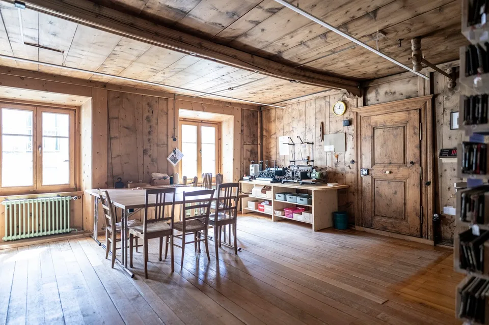 Casa residenziale e commerciale a Val Müstair – Edificio storico con grande potenziale – foto 5 di 8