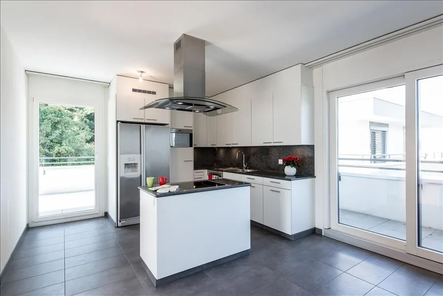 9 Zimmer Maisonette in Chambésy | UrbanHome