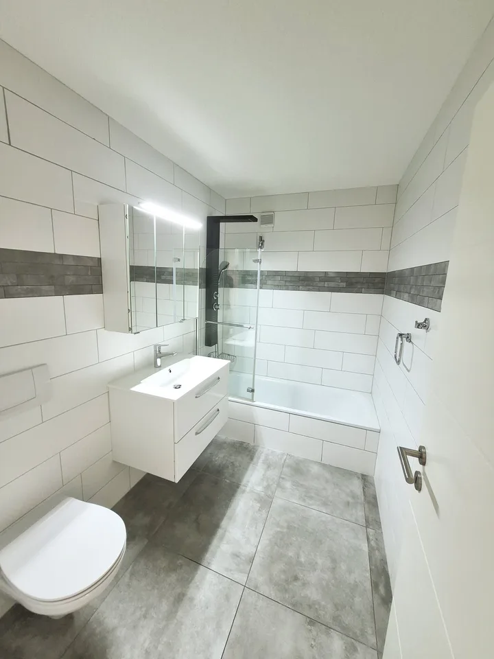 Schönes Apartment neu renoviert – Foto 3 von 10