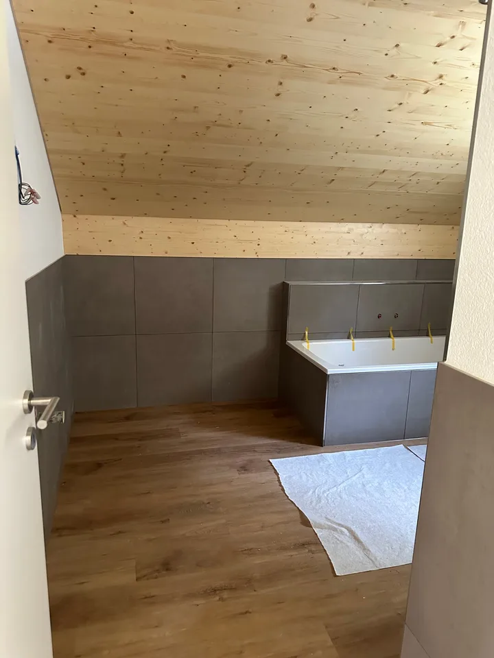 Moderne 5.5-Zimmer-Neubau-Einfamilienhaus mit Bergblick in Muemliswil