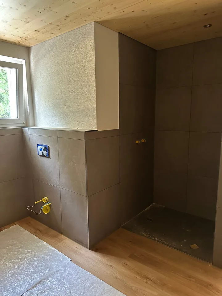 Moderne 5.5-Zimmer-Neubau-Einfamilienhaus mit Bergblick in Muemliswil