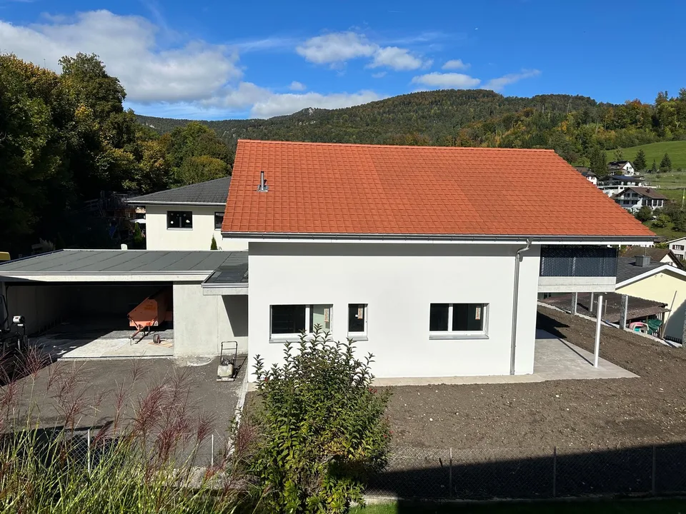 Moderne 5.5-Zimmer-Neubau-Einfamilienhaus mit Bergblick in Muemliswil