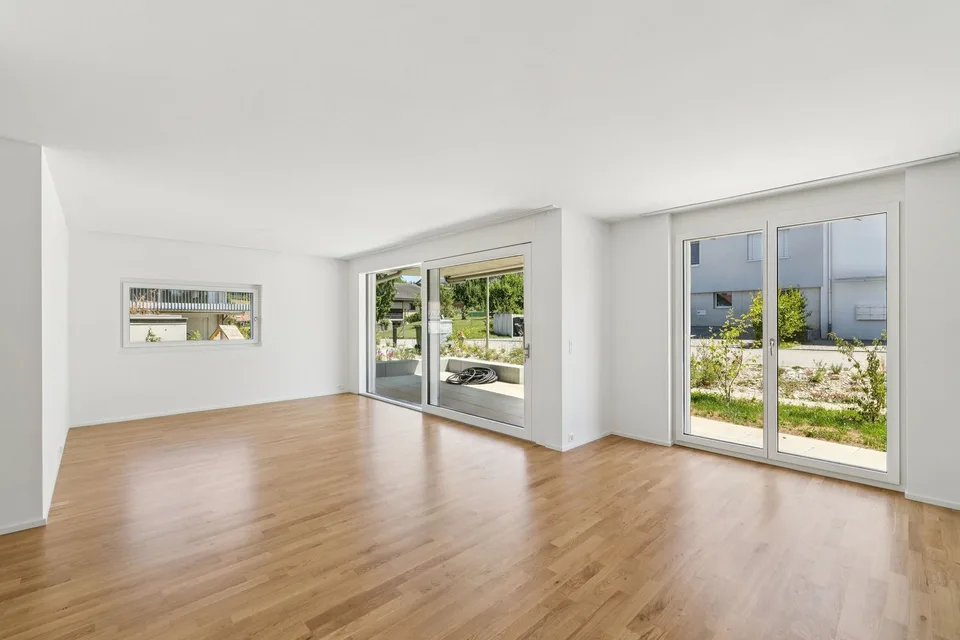 Newly built: 3.5 room cooperative apartment in green Bubendorf!