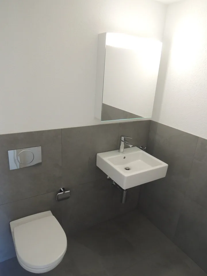 Helle 5.5-Zimmer-Wohnung mit Charme und Blick ins Grüne