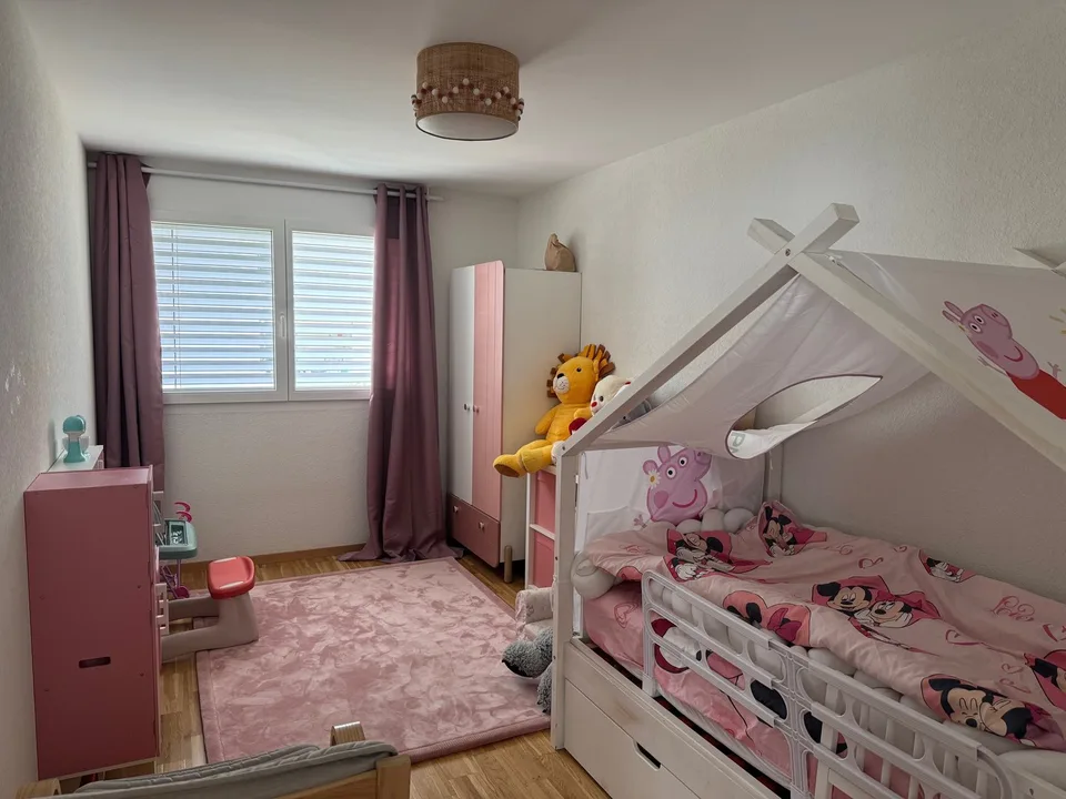Zu verkaufen wunderschönes 4.5-Zimmer-Apartment – Foto 8 von 12