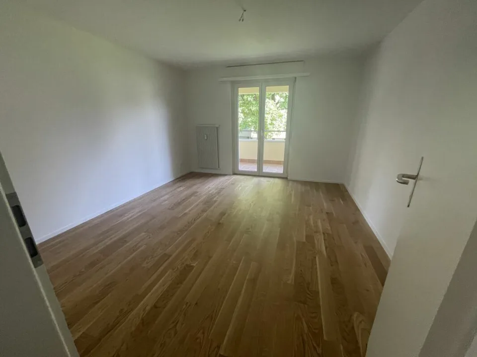 Schöne Wohnung mit wunderbarer Aussicht ins Grüne