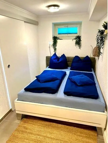 2 ZI-WOHNUNG IN BERLINGEN (TG), MÖBLIERT, TEMPORÄR