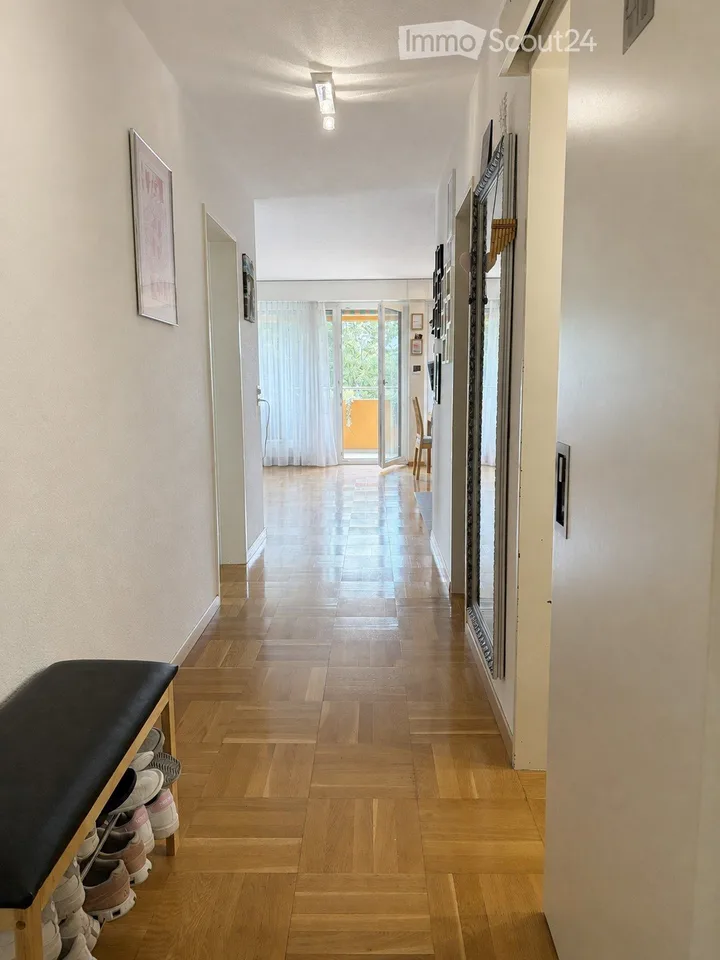 3.5-Zimmer-Wohnung mit Balkon und schöner Aussicht in Herzogenbuchsee – Foto 2 von 8