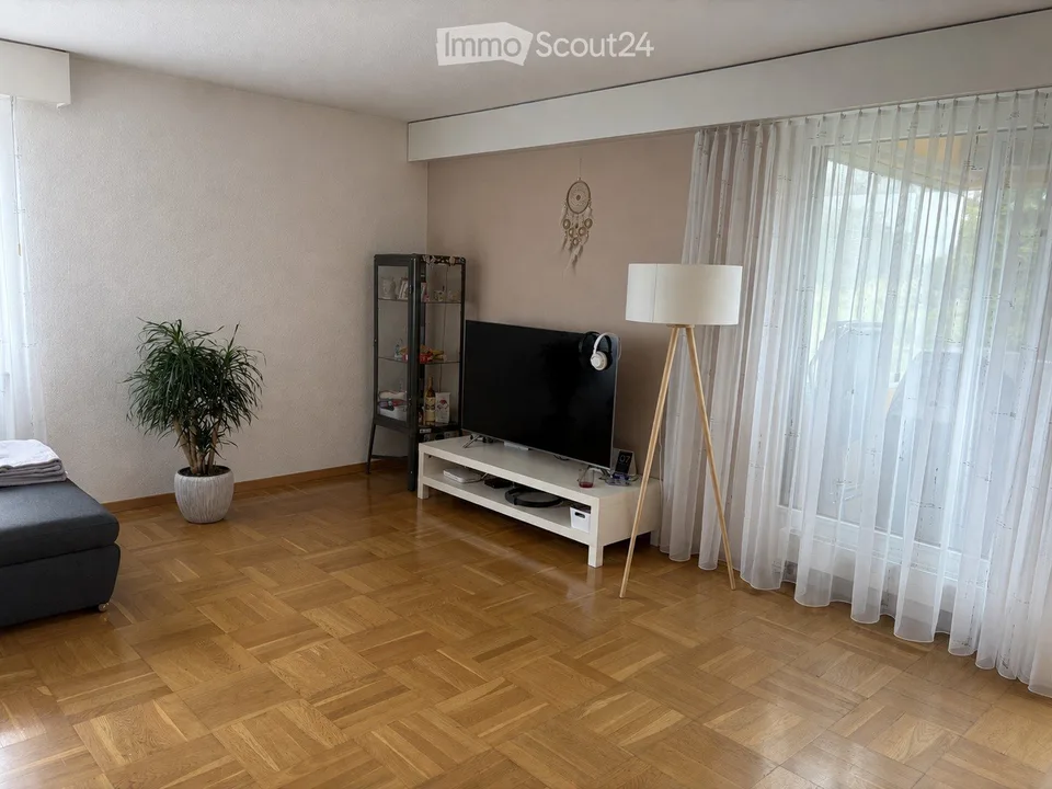 3.5-Zimmer-Wohnung mit Balkon und schöner Aussicht in Herzogenbuchsee – Foto 5 von 8