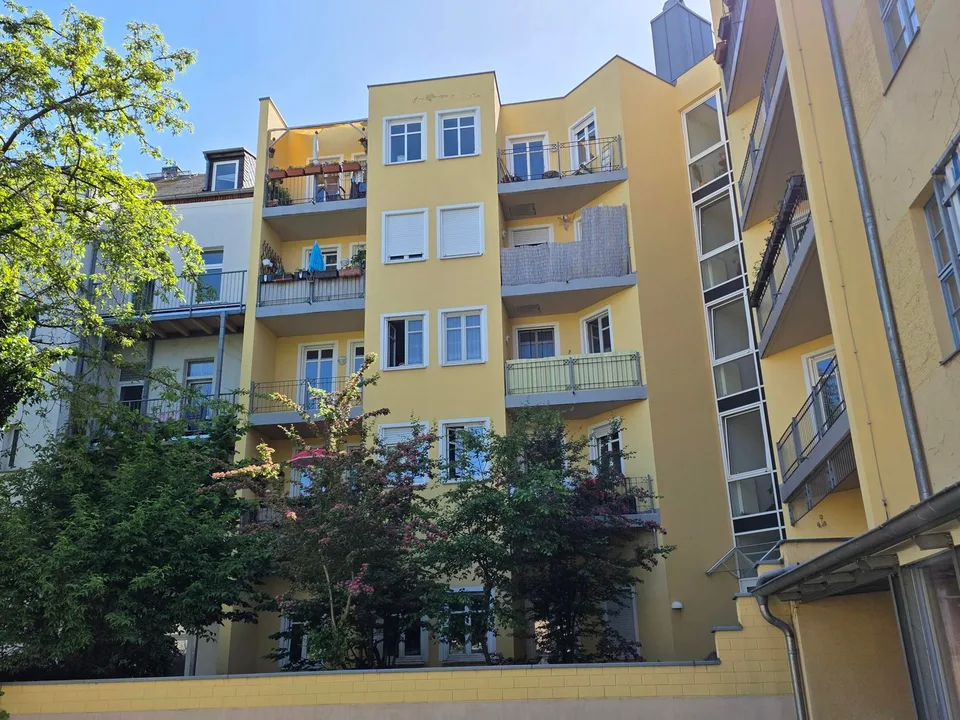 L'immobile degli emigranti con un rendimento del 4,4 al 5,8%! – foto 2 di 12