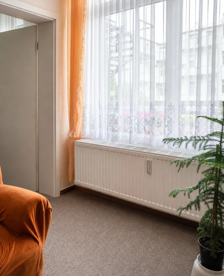 Affascinante appartamento di 2 camere a Magdeburg-Stadtfeld, rendita del 4,06% – foto 10 di 16