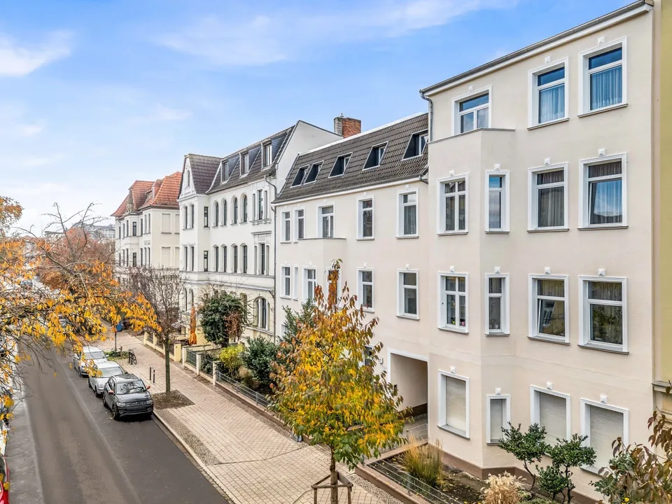 Affascinante appartamento di 2 camere a Magdeburg-Stadtfeld, rendita del 4,06% – foto 2 di 16