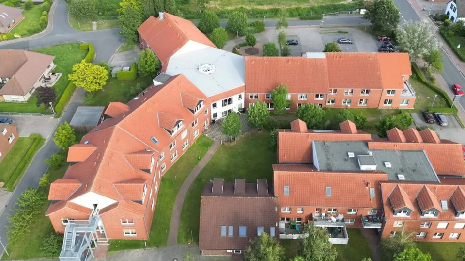 3,6% di rendita | Proprietà di cura completamente gestita in una posizione di alta qualità sul Mare del Nord – foto 5 di 6