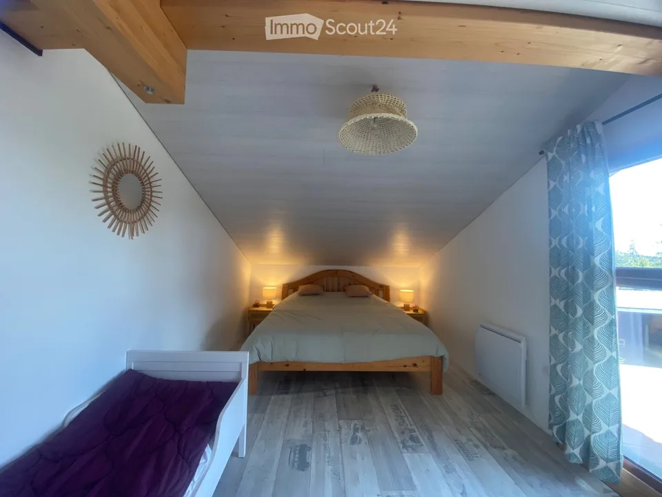 Small furnished chalet with large terrace + large garage