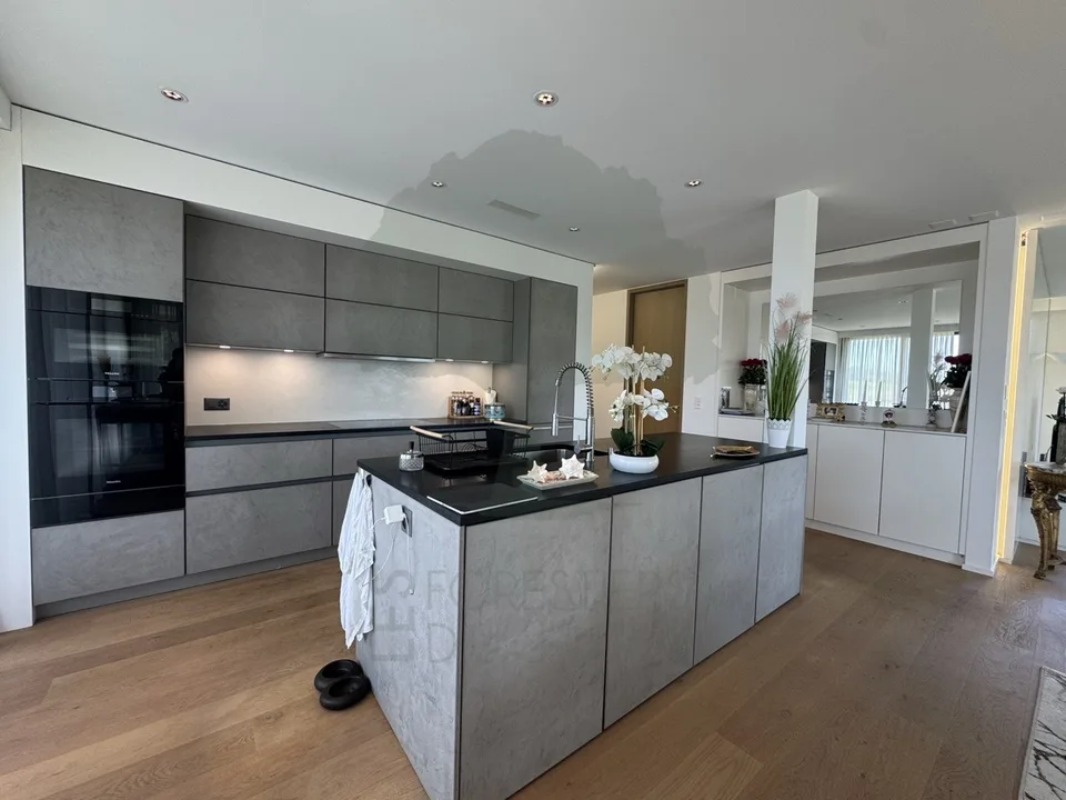 Superbo appartamento di 5.5 locali di 170 m² con terrazza di 62 m² – foto 13 di 13