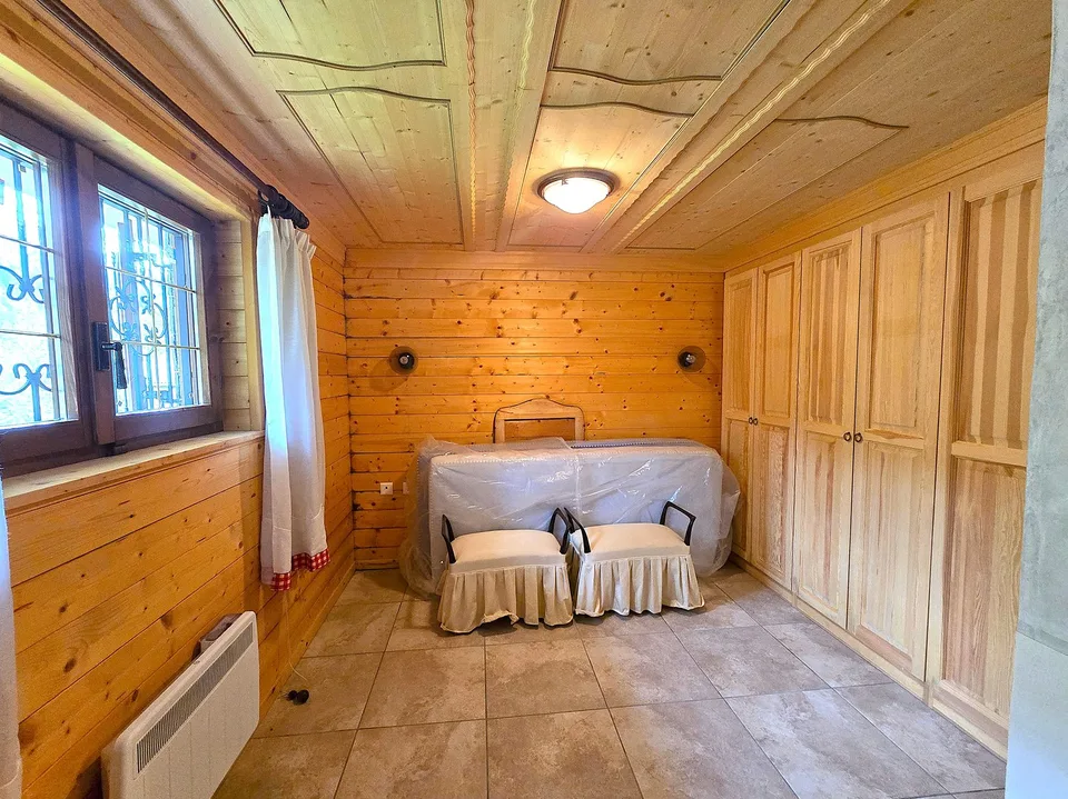 Schönes Doppelchalet mit Grundstück in der Nähe von San Bernardino – foto 25 di 30