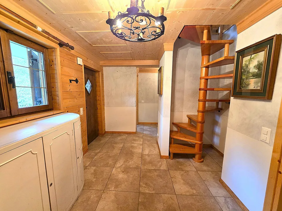 Schönes Doppelchalet mit Grundstück in der Nähe von San Bernardino – foto 26 di 30