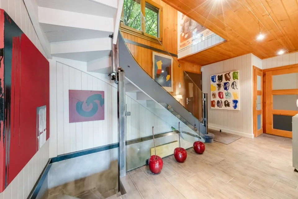 Einzelchalet mit 9 Zimmern, komplett renoviert im Jahr 2012 – Foto 7 von 29