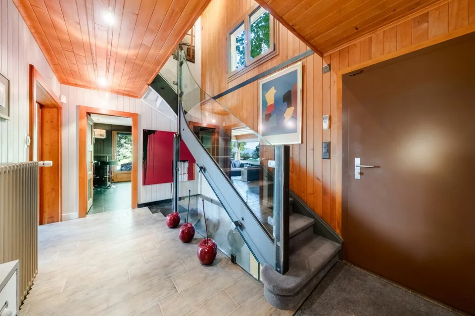 Einzelchalet mit 9 Zimmern, komplett renoviert im Jahr 2012 – Foto 8 von 29