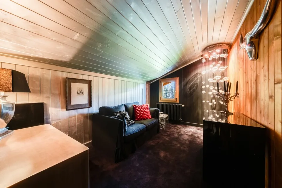 Einzelchalet mit 9 Zimmern, komplett renoviert im Jahr 2012 – Foto 14 von 29