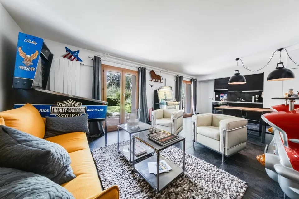 Einzelchalet mit 9 Zimmern, komplett renoviert im Jahr 2012 – Foto 20 von 29