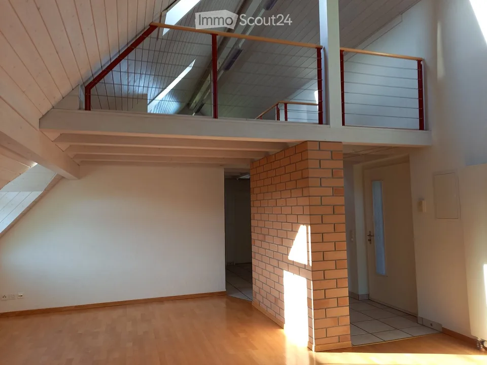 Spacious attic maisonette apartment with balcony (36 m2)
