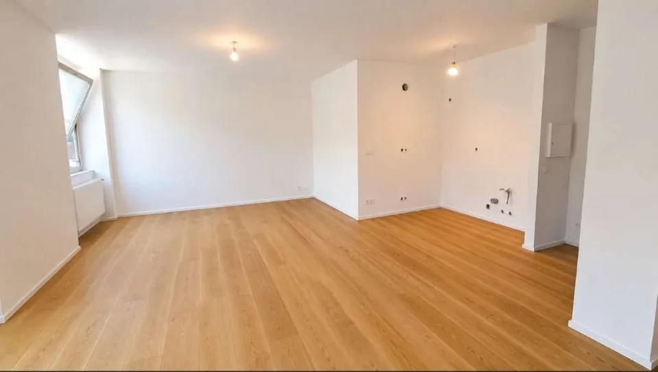 Lugano Cassarate: 3.5 Zimmer renoviert in der Lungolago-Zone – Foto 17 von 20