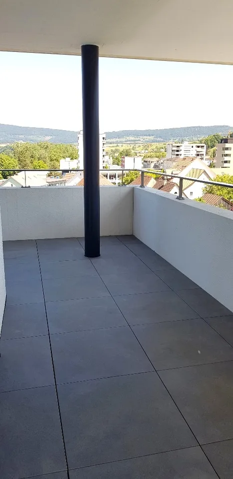 MODERNES WOHNEN IM TURM DIREKT AN DER LÜSSEL