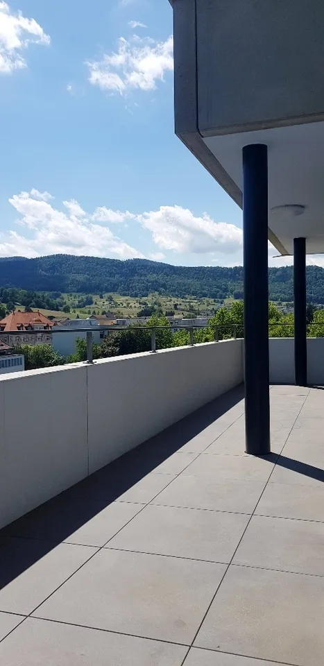 MODERNES WOHNEN IM TURM DIREKT AN DER LÜSSEL