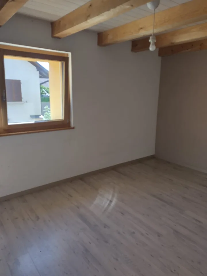 A louer villa mitoyenne à Villars-le-Grand